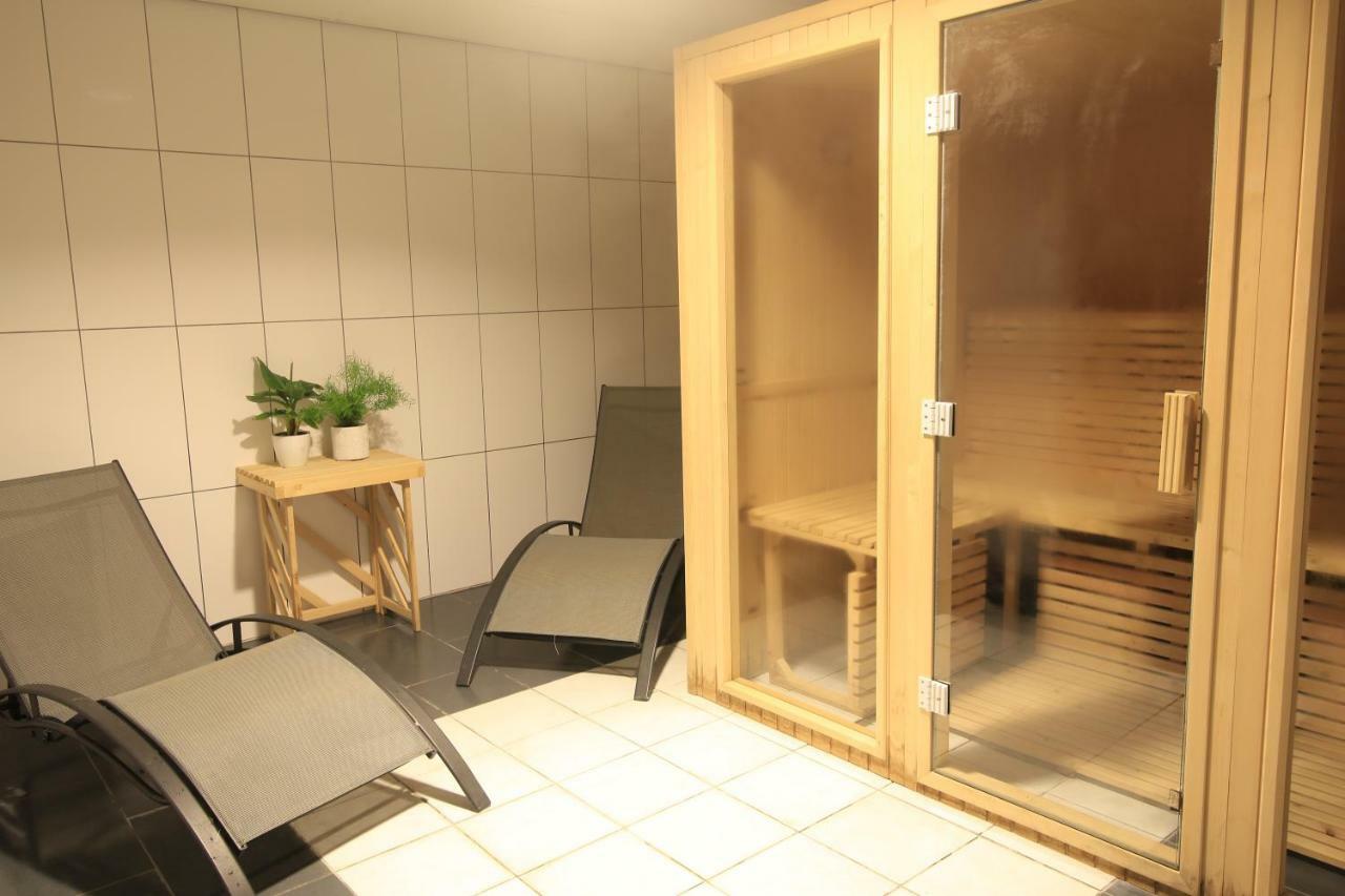 Luxus Familienvilla Mit Jacuzzi & Sauna Tzummarum 외부 사진