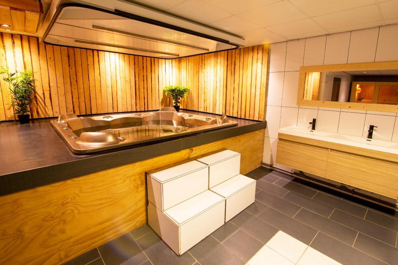 Luxus Familienvilla Mit Jacuzzi & Sauna Tzummarum 외부 사진